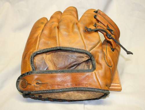 Babe Ruth Spalding 199 Back